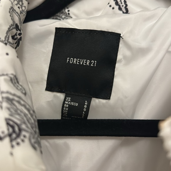 Puffer jacket - Picture 2 of 5